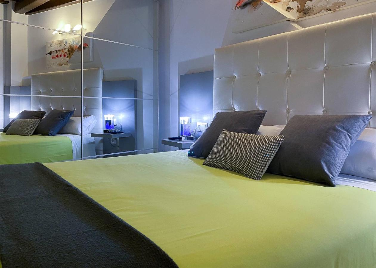 Apartaments Y Habitacions Entre Volcans Olot Kültér fotó