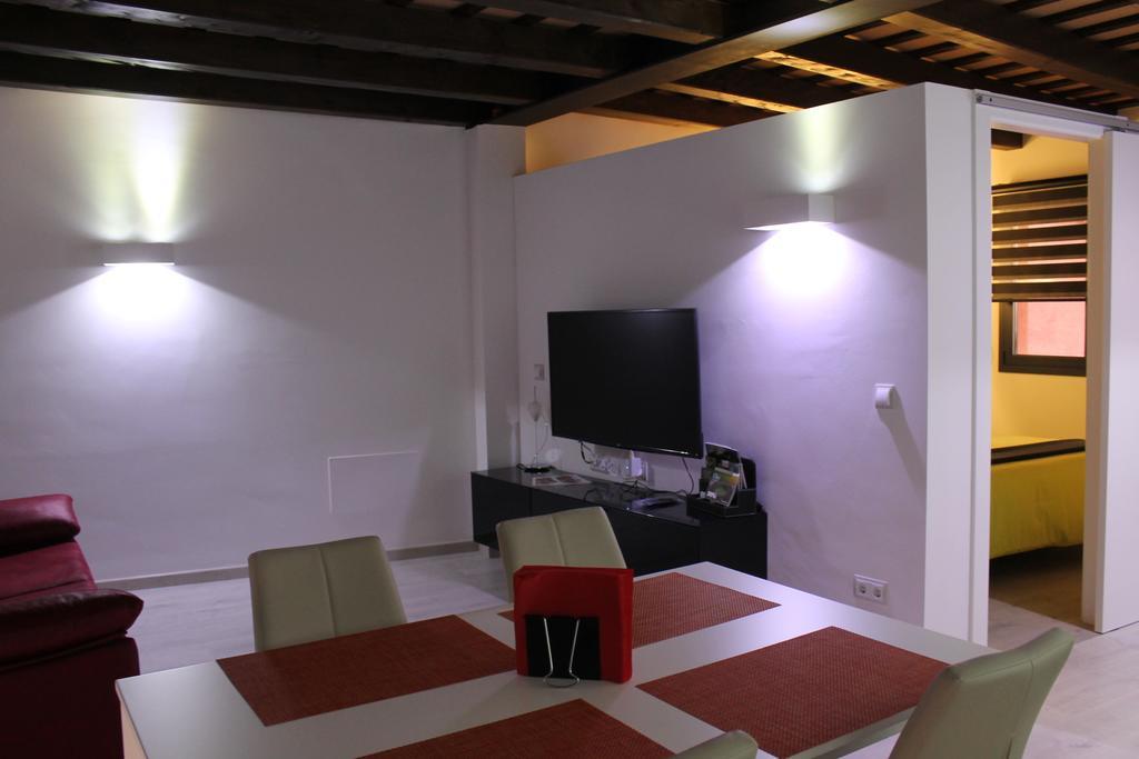Apartaments Y Habitacions Entre Volcans Olot Kültér fotó